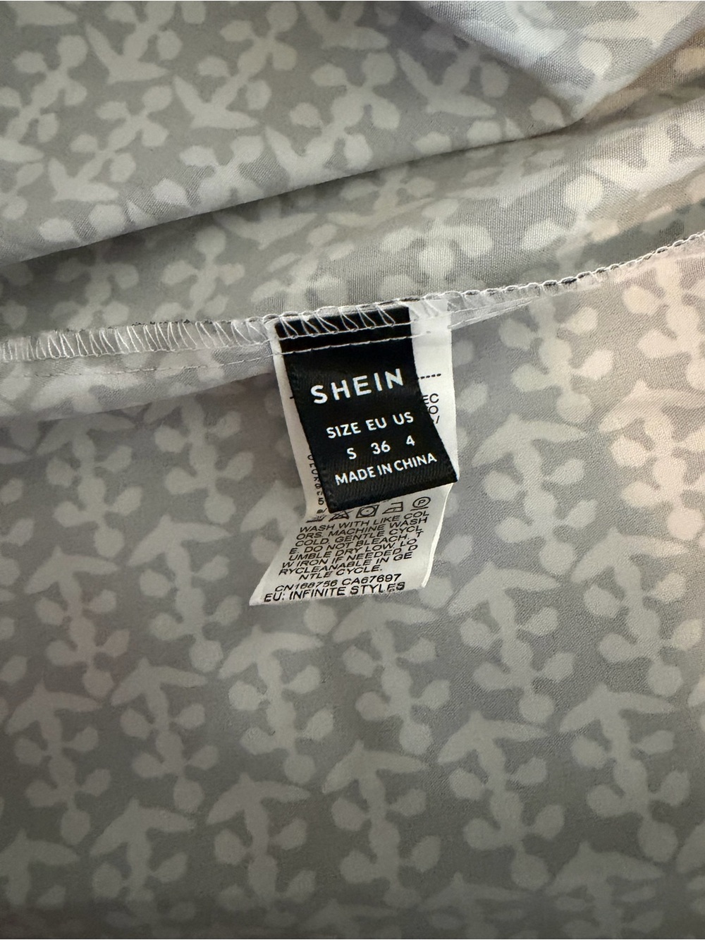 {SHEIN} Geometric Cutout Maxi Dress with Cream Trim - Picture 8 of 11